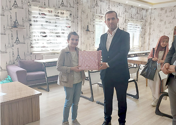 ÖĞRENCİLERDEN KIYASIYA MÜCADELE