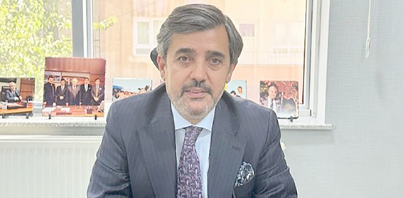 TANER HAMİDİ “NİCE YILLARA BATMAN”