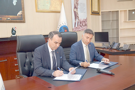 ÜNİVERSİTE ÖĞRENCİLERİNE RAFİNERİ’DE STAJ İMKÂNI