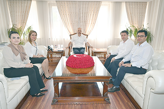 VALİ CANALP’A TAPU VE KADASTRO HAFTASI ZİYARETİ