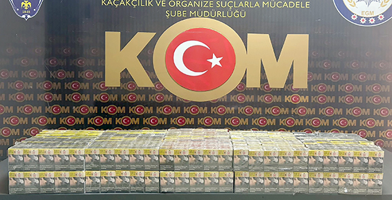 1300 PAKET GÜMRÜK KAÇAĞI SİGARA ELE GEÇİRİLDİ