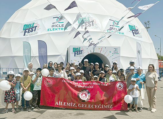 ÇOCUKLAR DİCLEFEST’TE BİLİM VE EĞLENCEYLE BULUŞTU