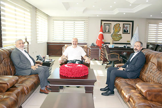 VALİ CANALP’A FESTİVAL ZİYARETİ