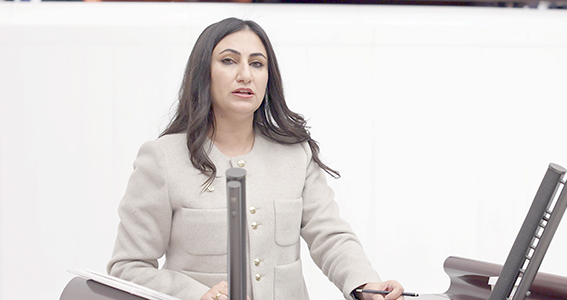 “TOPRAK SUSUZ, ÇİFTÇİ ÇARESİZ”