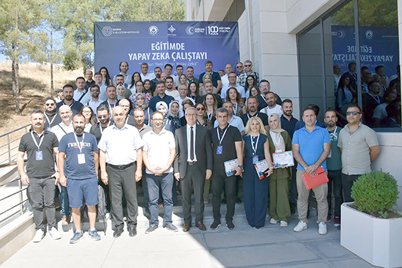 EĞİTİMDE YAPAY ZEKÂ ÇALIŞTAYI SONA ERDİ