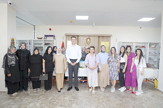 HASANKEYF’TE EL SANATLARI SERGİSİ YOĞUN İLGİ GÖRDÜ