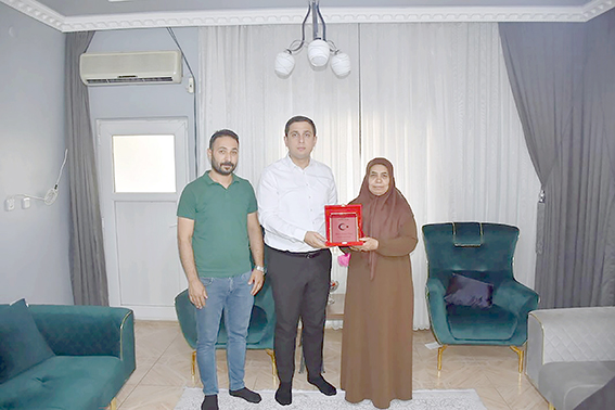 KAYMAKAM BAŞAR, ŞEHİT AİLELERİNİN SORUNLARINI DİNLEDİ