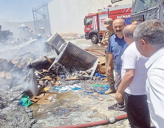 LAVİ’DE KORKUTAN YANGIN