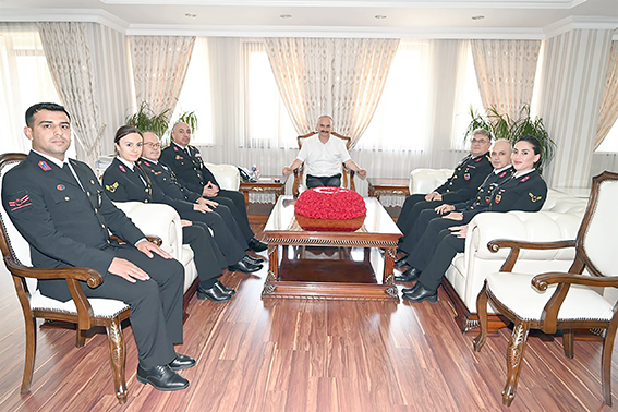 VALİ CANALP’A 186. YIL ZİYARETİ