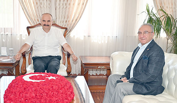 VALİ CANALP, BAŞKAN EKMEN’İ AĞIRLADI