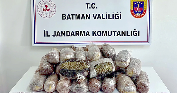 15 KİLO SKUNK ELE GEÇİRİLDİ