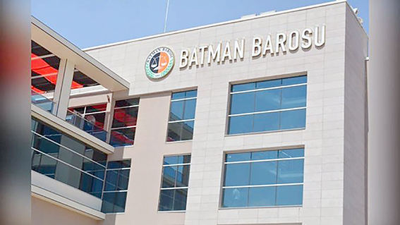 “İFADE ÖZGÜRLÜĞÜ SINIRLARI AŞILMIŞTIR”