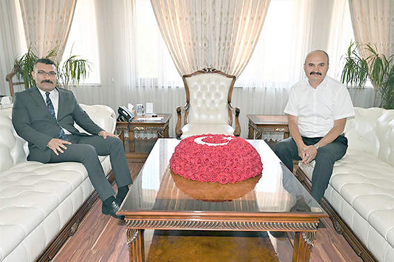 BAŞSAVCI ŞAHİNGÖZ’DEN VALİ CANALP’A VEDA ZİYARETİ