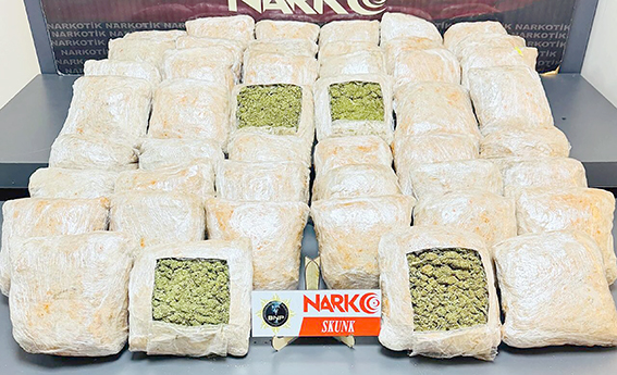 27 KİLO SENTETİK UYUŞTURUCU ELE GEÇİRİLDİ