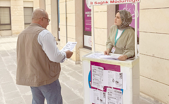 HEPATİT GÜNÜ KAPSAMINDA FARKINDALIK ETKİNLİĞİ DÜZENLENDİ