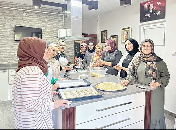 KADINLARA VE ÇOCUKLARA YAZ BOYUNCA DESTEK VERİLECEK