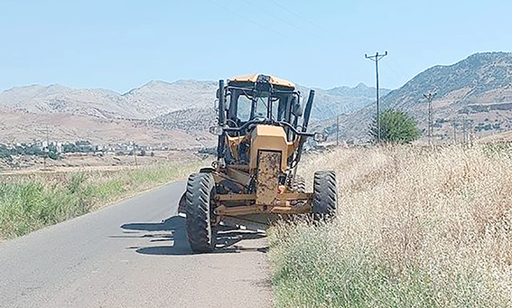 KÖYLERE HİZMETTE HIZ KESİLMİYOR