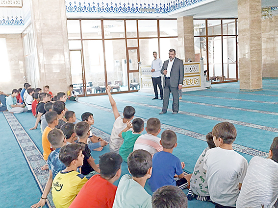 MÜFTÜ DURMUŞ’TAN YAZ KUR’AN KURSU ZİYARETİ