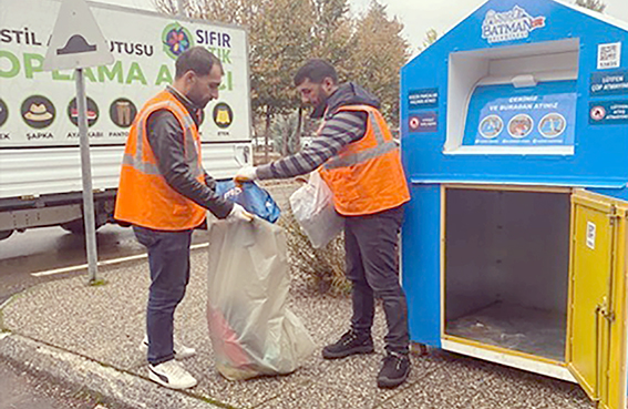 TEKSTİL ATIKLARI GERİ DÖNÜŞÜME KAZANDIRILIYOR