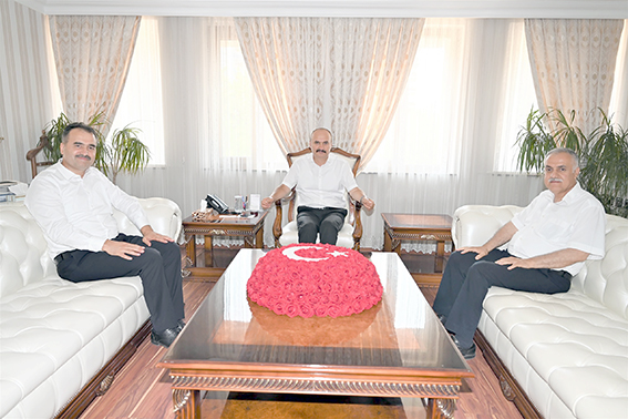 VALİ CANALP, MÜDÜRLERİ MAKAMINDA KABUL ETTİ