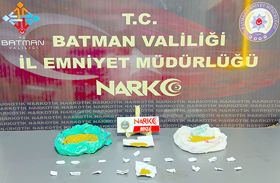 ZEHİR TACİRLERİNE BÜYÜK DARBE: 8 TUTUKLAMA