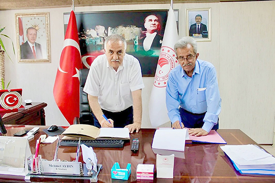 BASINÇLI SULAMA SİSTEMLERİ HİBE SÖZLEŞMELERİ İMZALANDI