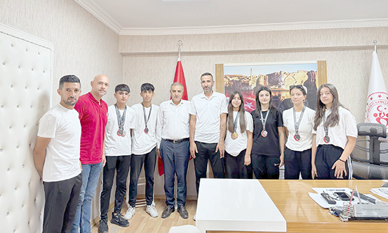 BATMANLI GENÇ ATLETLER TÜRKİYE’YE DAMGA VURDU!