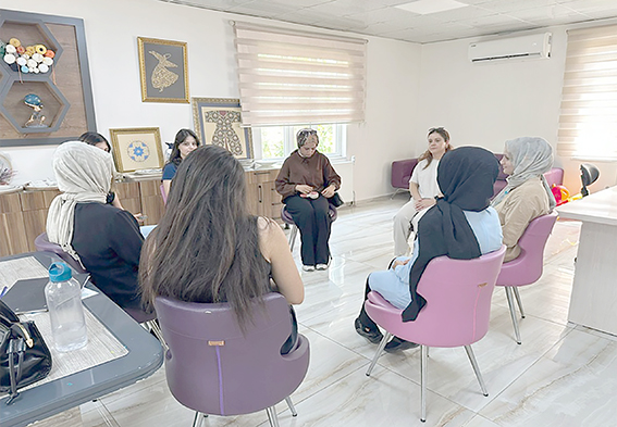 BELEDİYEDEN MUTLU VE SAĞLIKLI EVLİLİK EĞİTİMİ