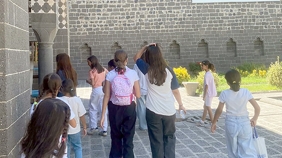 ÇOCUKLAR DİYARBAKIR’I KEŞFETTİ