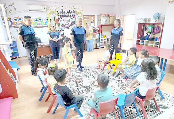 ÇOCUKLARA GÜVENLİK VE TRAFİK EĞİTİMİ