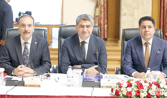 EKMEN “YENİ BİR SAYFA AÇILIYOR”