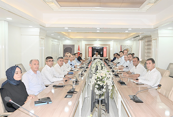 KAYMAKAMLAR TOPLANTISI YAPILDI