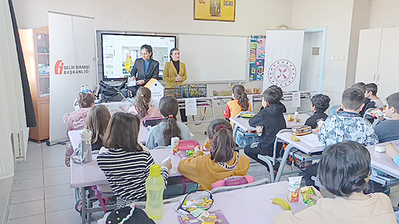 ÖĞRENCİLERE VERGİ BİLİNCİ EĞİTİMİ