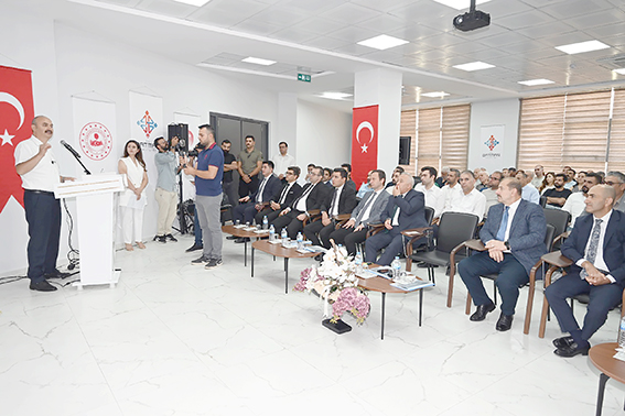 SİVİL TOPLUM ÇALIŞTAYI DÜZENLENDİ