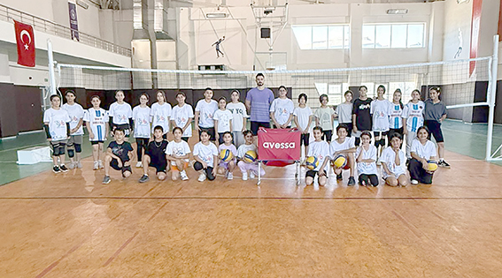 SPOR SALONU, FİLENİN SULTANLARIYLA ŞENLENDİ