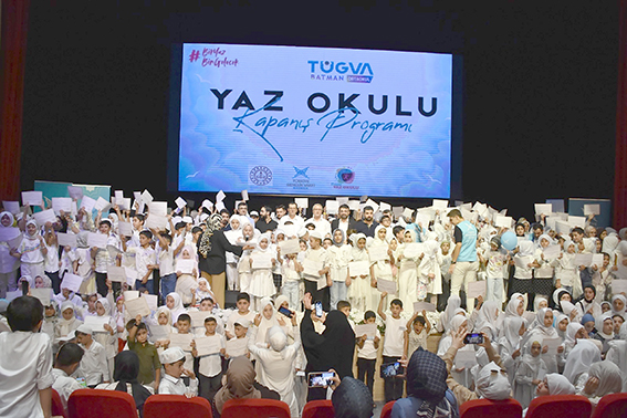 YAZ OKULU KAPANIŞ TÖRENİ YAPILDI