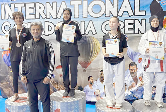 BATMANLI KARATECİDEN ULUSLARARASI TURNUVADA 2.’LİK BAŞARISI