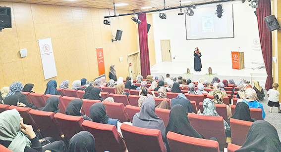 BEŞİRİ’DE ‘AİLE AHLAKI’ KONFERANSI