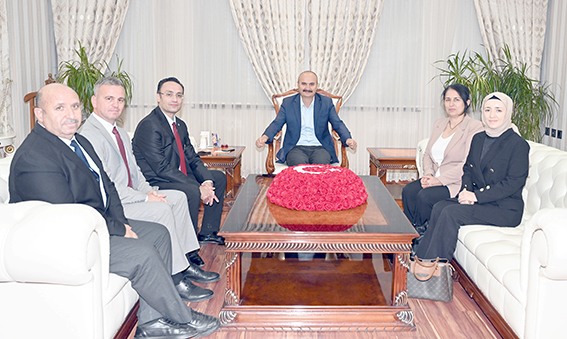 DAİRE BAŞKANLIĞI HEYETİNDEN VALİ CANALP’A ZİYARET