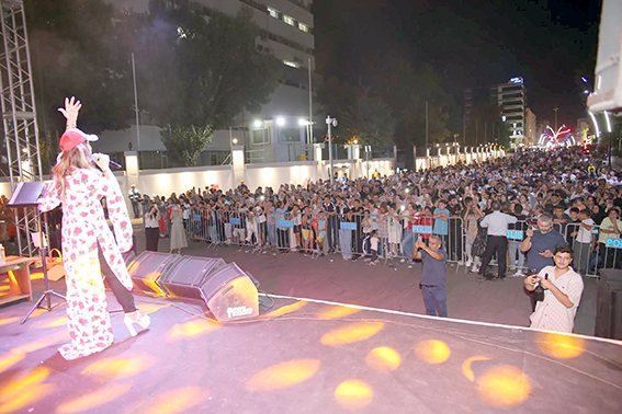 FESTİVAL COŞKUSU ROJİN KONSERİYLE BAŞLADI