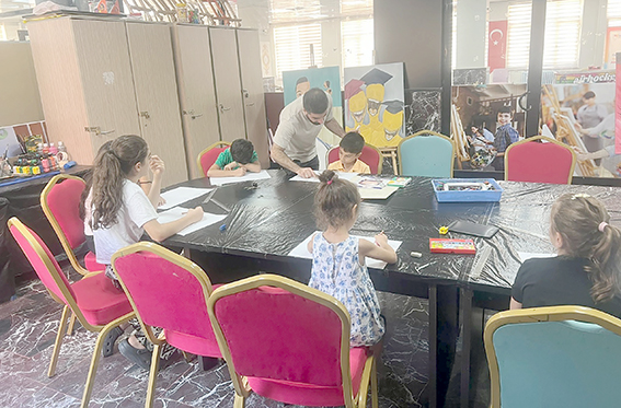 GENÇLİK MERKEZLERİ YAZ OKULLARI COŞKUYLA TAMAMLANDI