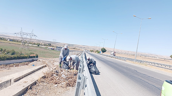 GÜNEY ÇEVRE YOLUNDA KAPSAMLI TEMİZLİK ÇALIŞMASI