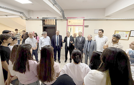 “EĞİTİM MİLLETİN GELECEĞİNİ İNŞA EDER”