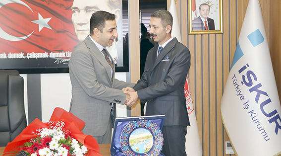 İŞKUR’DA DEVİR TESLİM GERÇEKLEŞTİ