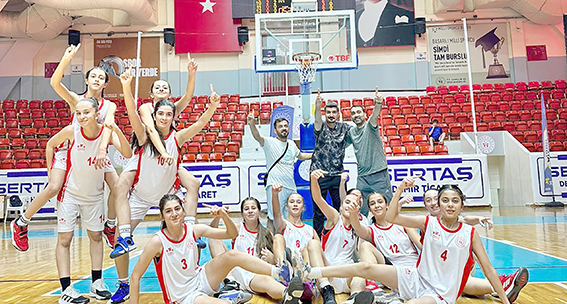 KIZ SPORCULAR TÜRKİYE FİNALLERİNDE İLK 8’E GİRDİ