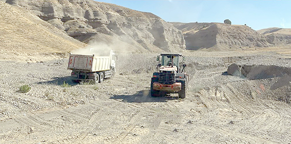 KÖYLERDE ALTYAPI VE ÜSTYAPI ÇALIŞMALARI SÜRÜYOR