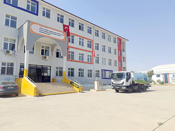 OKULLARDA GENEL TEMİZLİK ÇALIŞMALARI YAPILIYOR