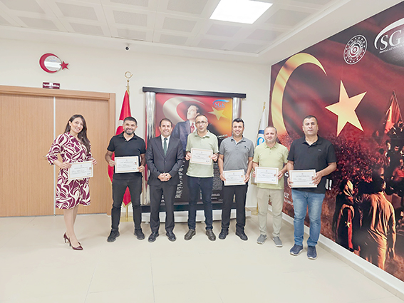 SGK’DA ÜSTÜN BAŞARI BELGELERİ SAHİPLERİNİ BULDU