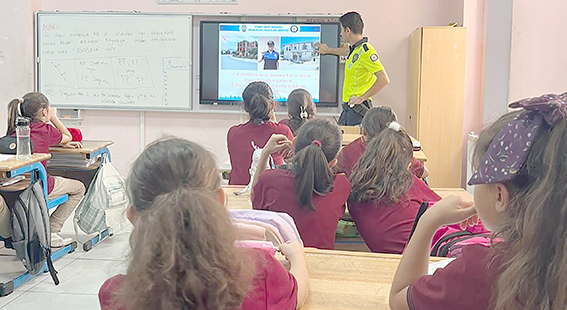 SASON’DA ÖĞRENCİLERE TRAFİK EĞİTİMİ