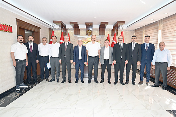 VALİ CANALP, AHİLİK HAFTASI KUTLAMA KOMİTESİNİ KABUL ETTİ